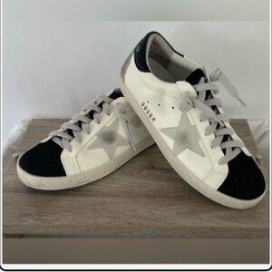 Superstar Sneakers Distressed Black White Gray Size 39 Great Used Condition